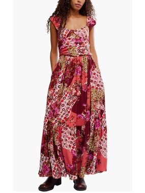 hailee slip dress Lady Black Tie - Gown - Off The Shoulder Lace & Satin Fitted Gown beautifully accentuating the neckline and shoulders See Hailey Bieber Wear a